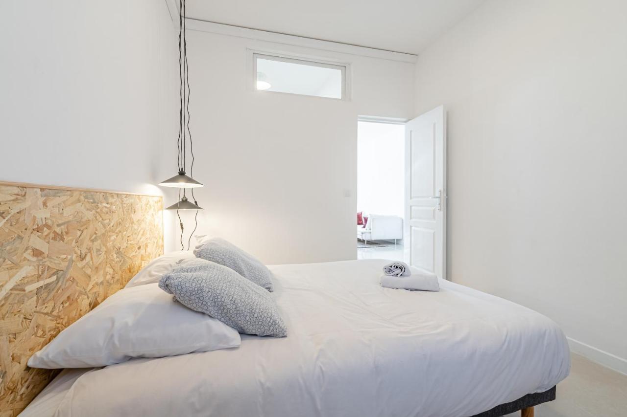 Le Borely: Appartement Climatise Avec 2 Chambres, A 800M De La Plage Marseille Bagian luar foto