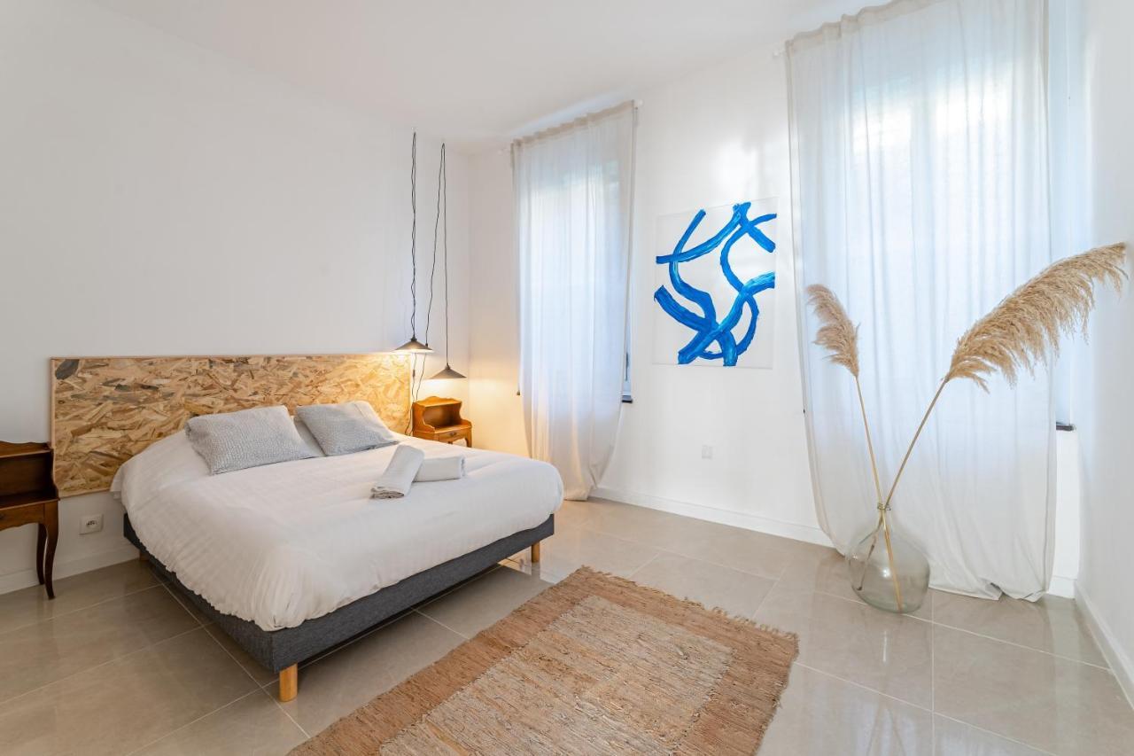 Le Borely: Appartement Climatise Avec 2 Chambres, A 800M De La Plage Marseille Bagian luar foto